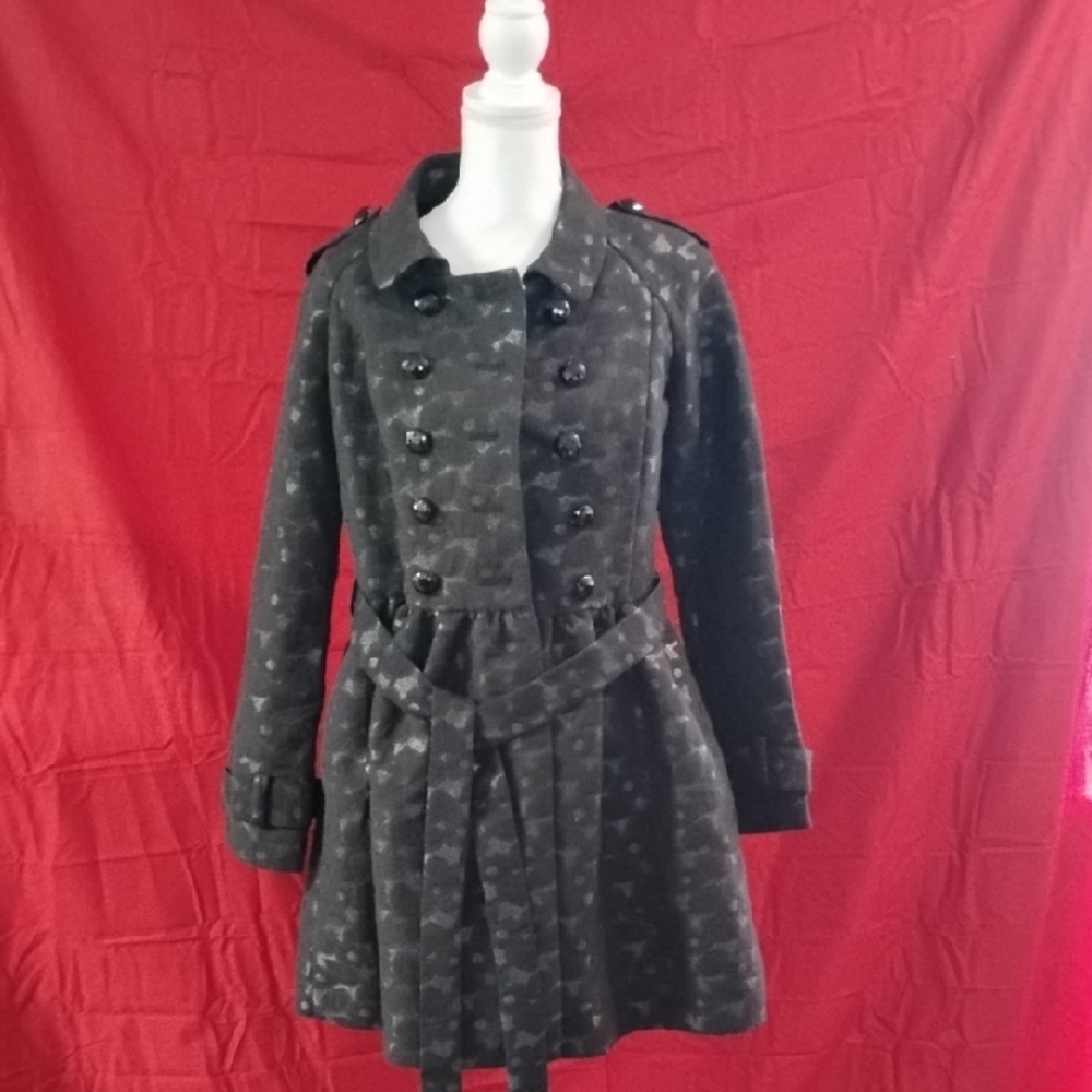 Stylish Black Double-Breasted Women's Coat